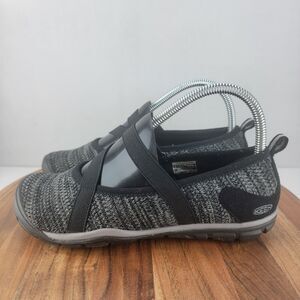 Keen Womens Size 6.5 Grey Black Hush Knit Mary Jane Flat Shoes 1019002
